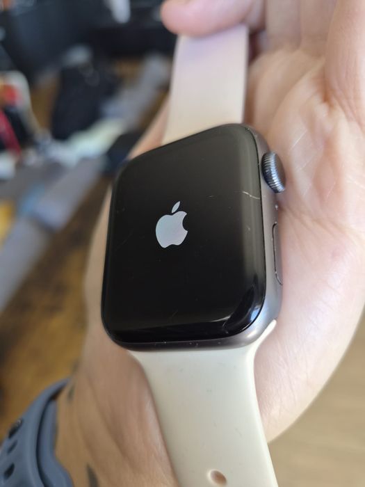 Apple watch series 4 - 44mm