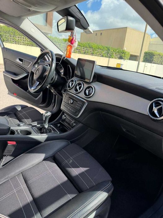 Mercedes GLA 180d Urban de 2015