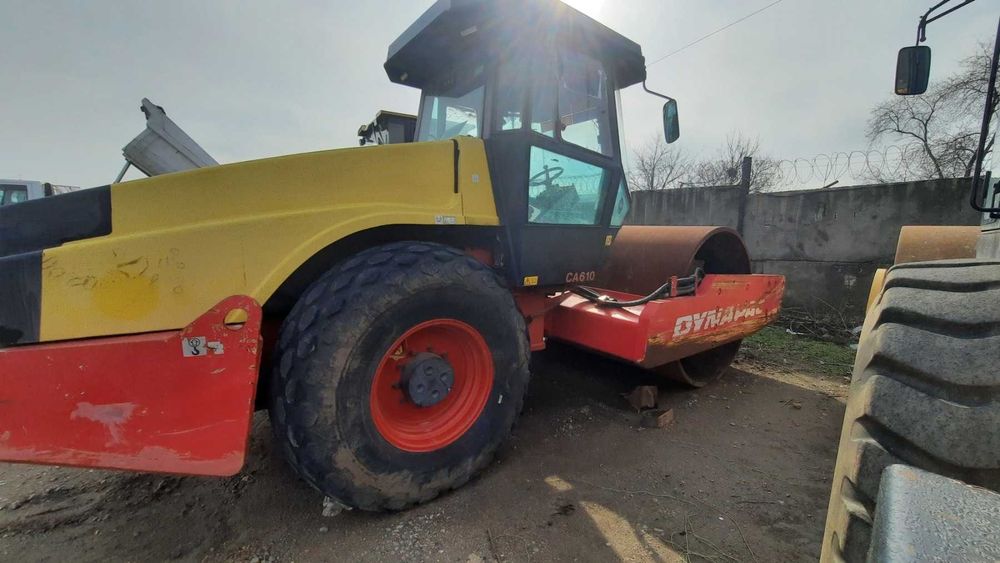 Продам  Каток грунтовий