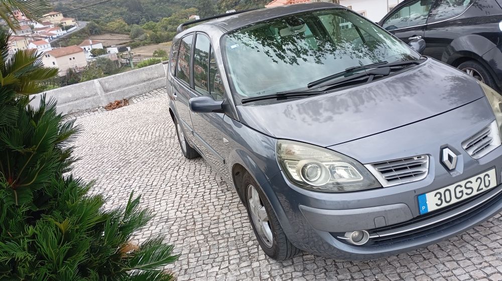 Carro sete lugares