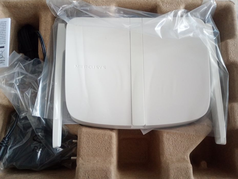 Router Mercusys MW305R