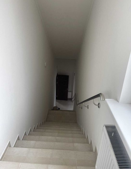 Здається комерційне приміщення на вул. Замостянська