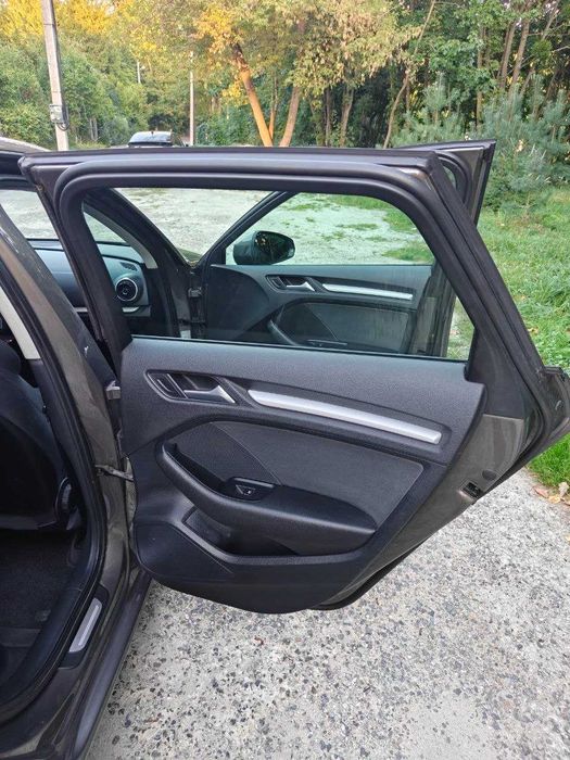 Audi A3 2014 VIN WAUZZZ8V6EA137489 фото оголошення 16 з 22