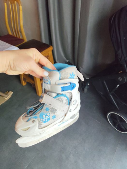 Продам ковзани  дитячі