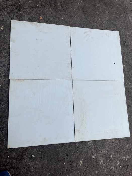 Плитка белая керамика 50х50