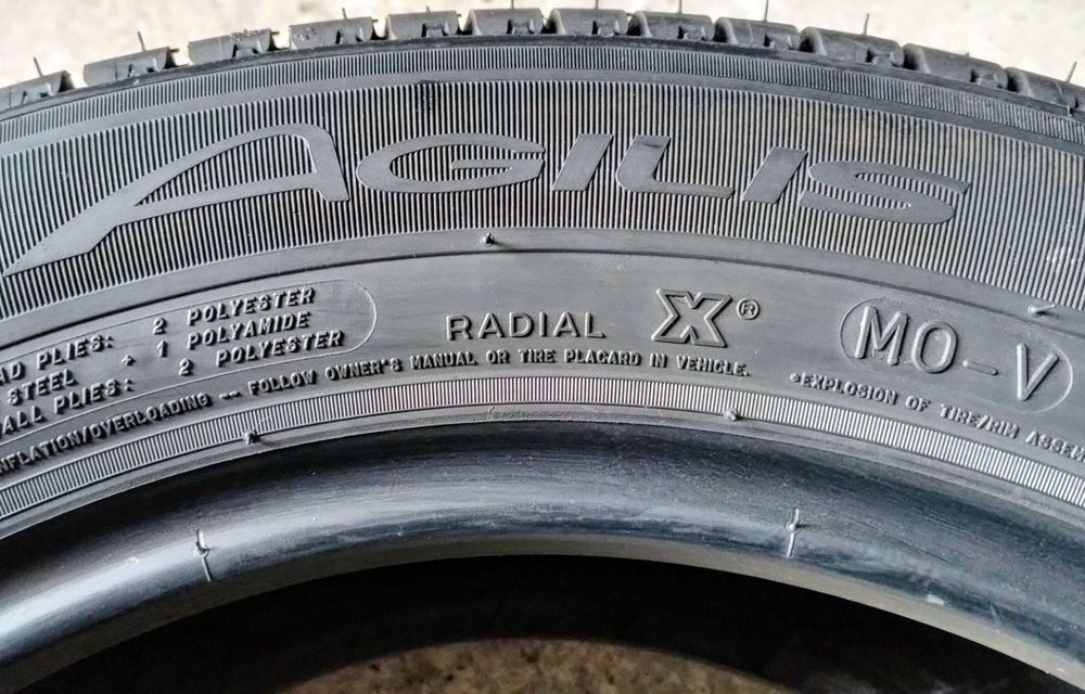 Шини літні R17C 235/60 Michelin Agilis