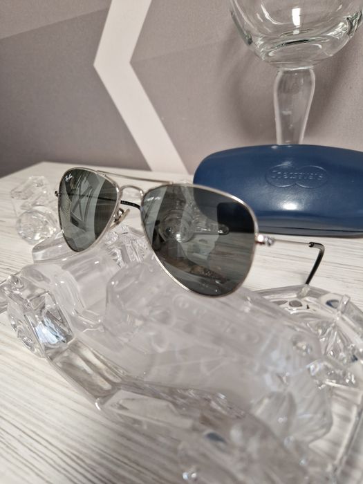 Дитячі сонцезахисні окуляри Ray Ban original.