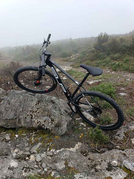 Bicicleta BTT Superior