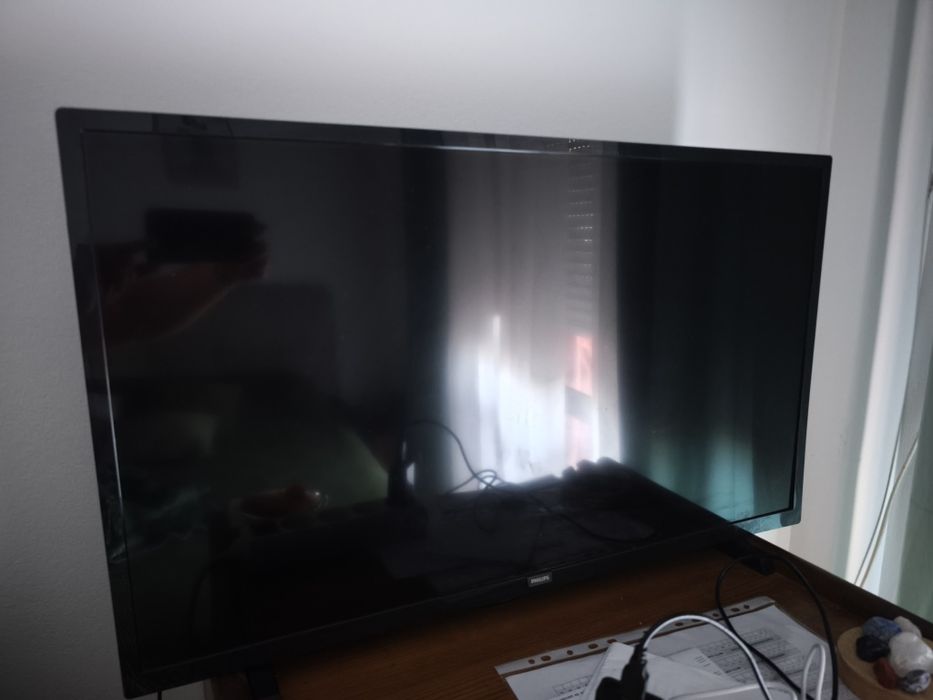 Televisor LED ultra fino Philips