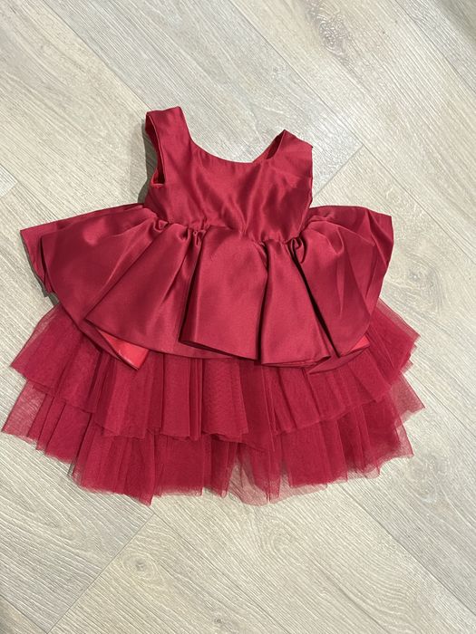 Платье на девочку 0-6м пишное с бантом