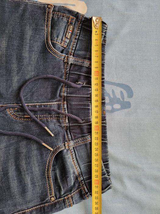 Джинсы подростковые