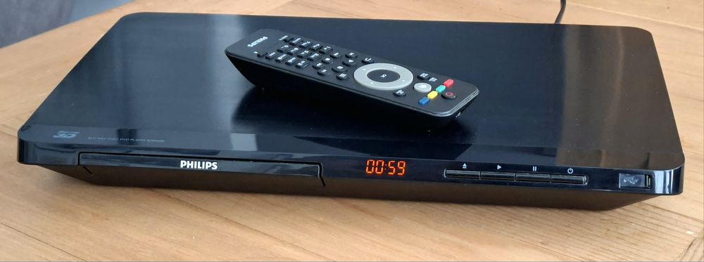Philips Blu-ray BDP-3490 +pilot