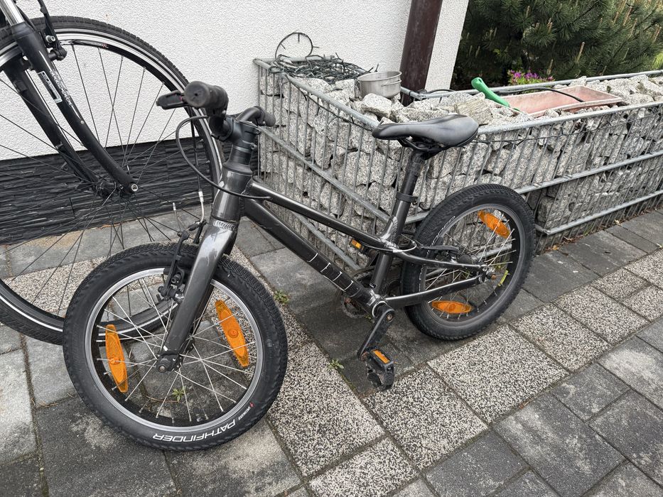 Rower specialized jett 16 stan bardzo dobry lekki