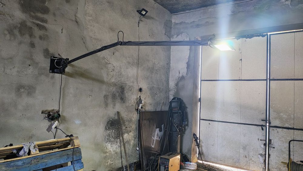 Светильник лампа для гаража с регулировкой трансформер