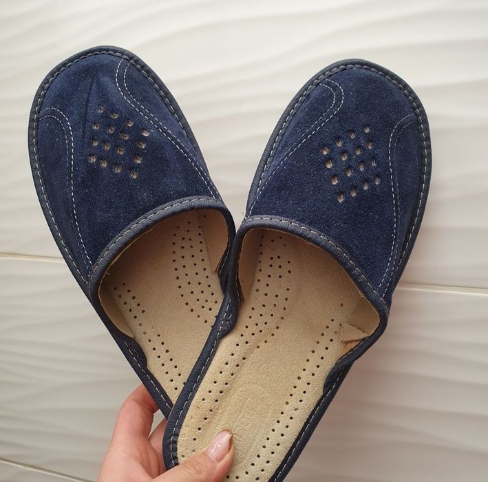 Kapcie laczki pantofle męskie skóra naturalna 45 granatowe zamsz 44,43