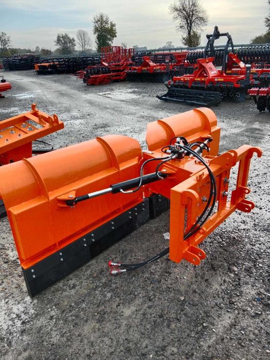 Pług do śniegu Metal Technik 1,5 - 3m na euroramke Tuza Dowozimy