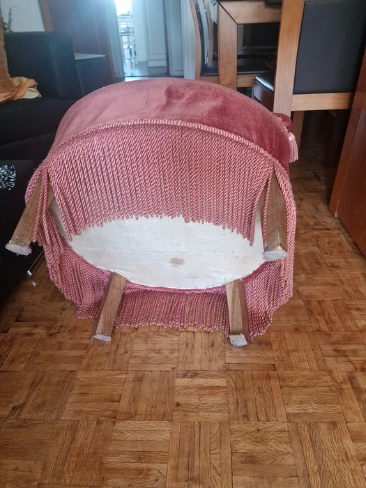 Vendo poltrona de veludo