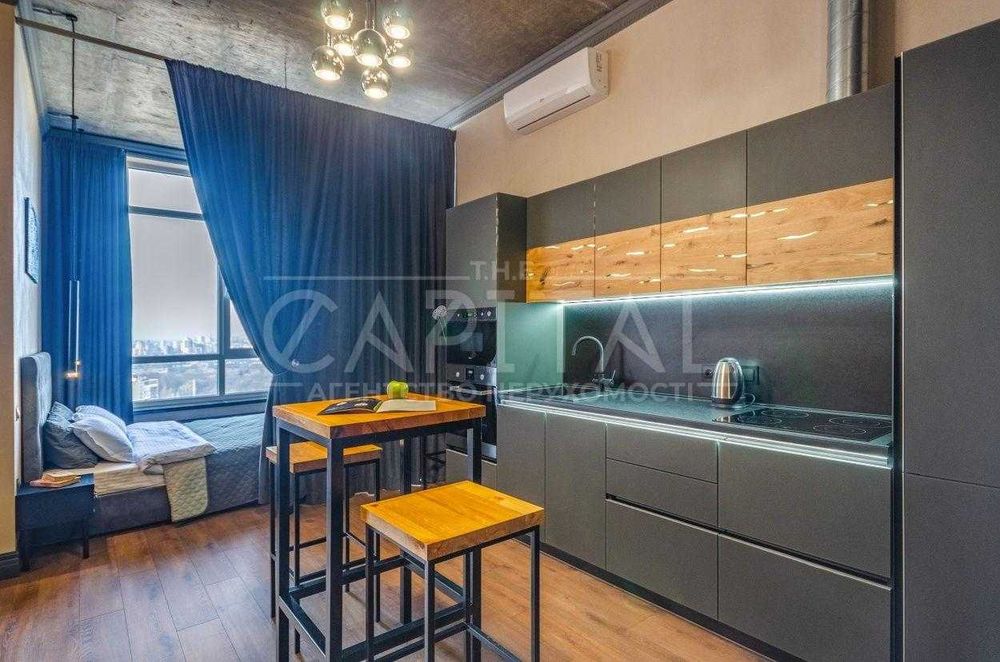 Пентхаус в центрі Києва з видом на мегаполіс/ ЖК Солом'янський 20-В