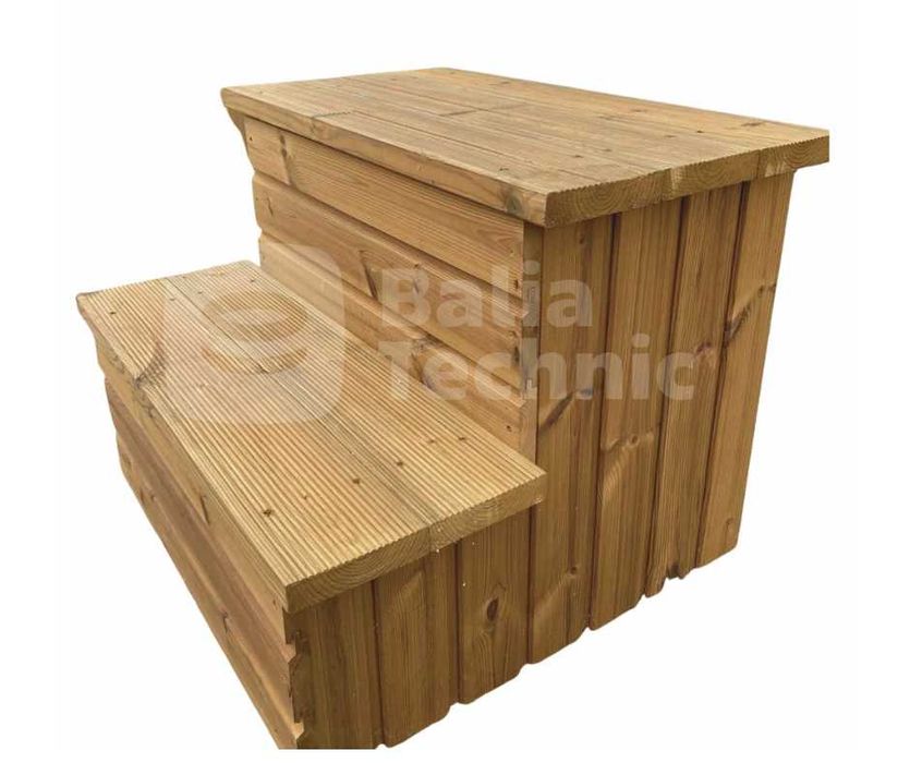 Schody termodrewno do balii ogrodowej