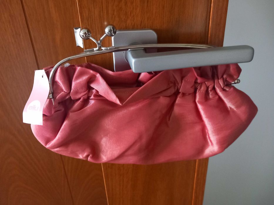 Camisola top +Bolsa de cerimónia BIJU