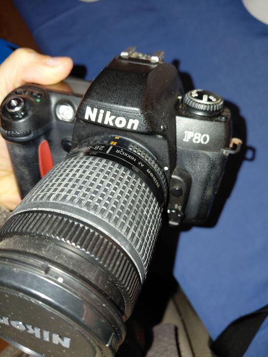 Máquina fotográfica Nikon