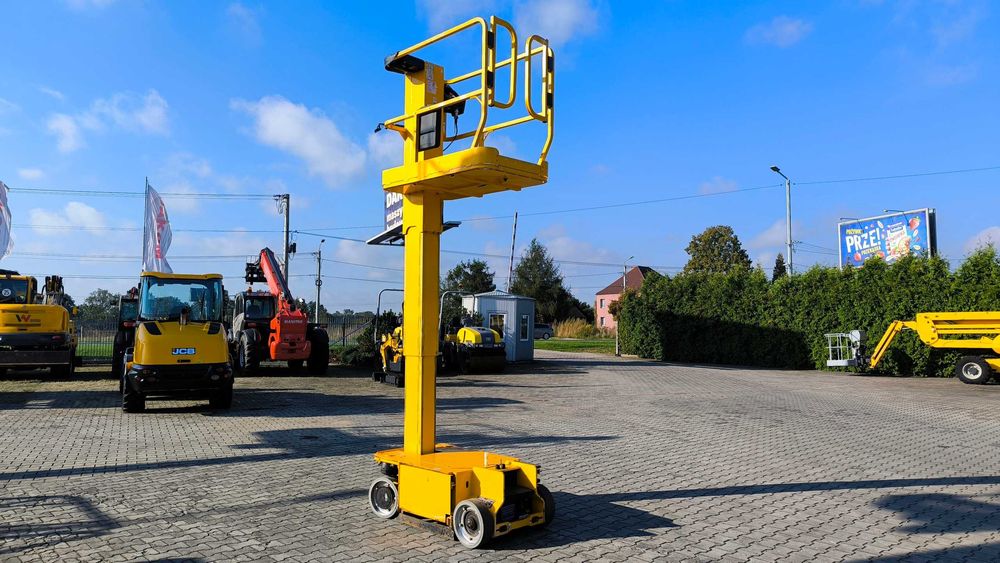Podnośnik masztowy JLG 1230 ES Rok produkcji 2015