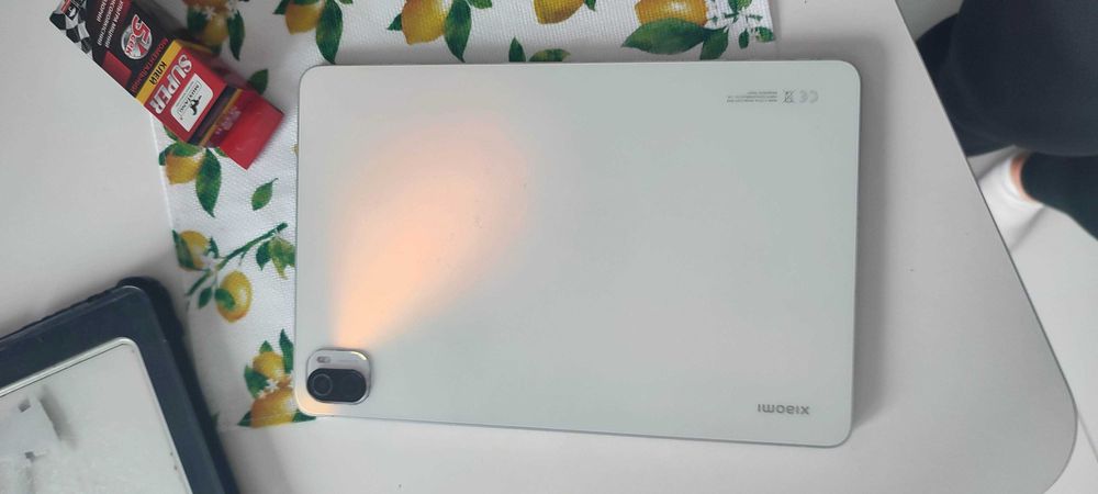 Планшет на запчастини