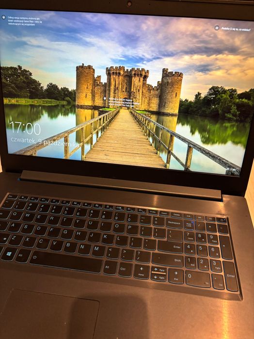 Laptop gamingowy Lenovo