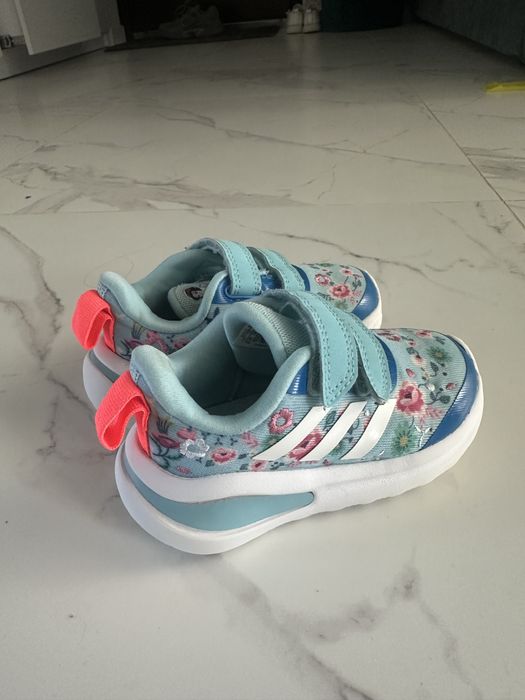 Кросівки дитячі Adidas 23 розмір