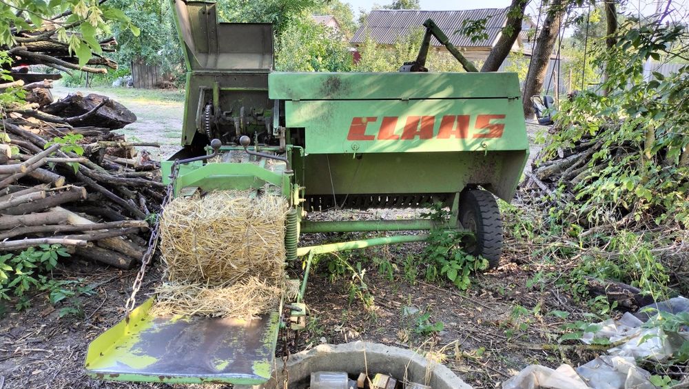 Прессподборщик CLAAS
