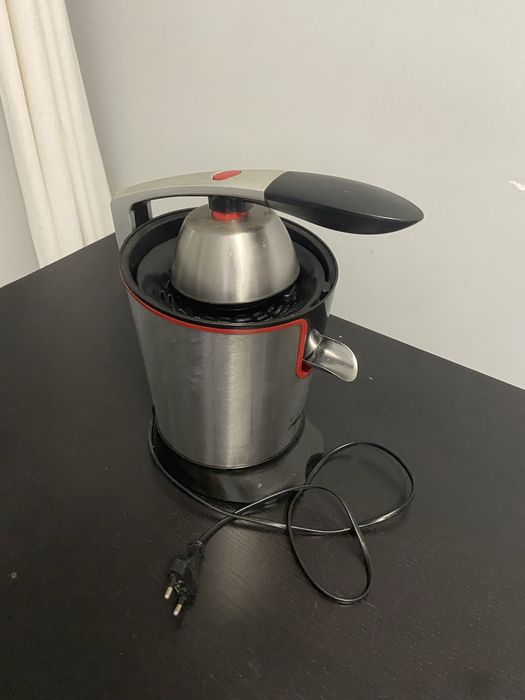 Espremedor de citrinos elétrico Princess – Prático e fácil de utilizar