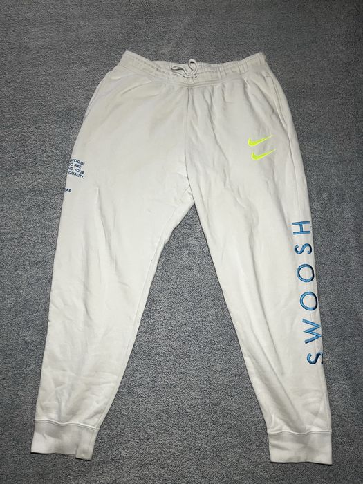 Штани nike swoosh