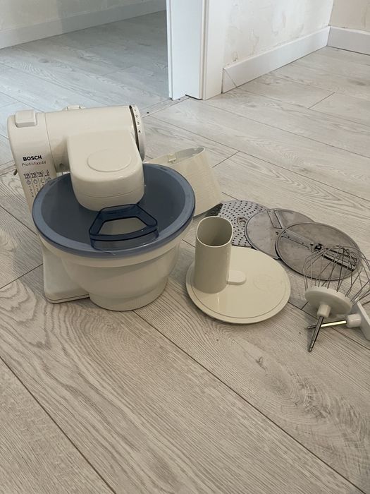 Кухонний комбайн Bosch mum 4405/01