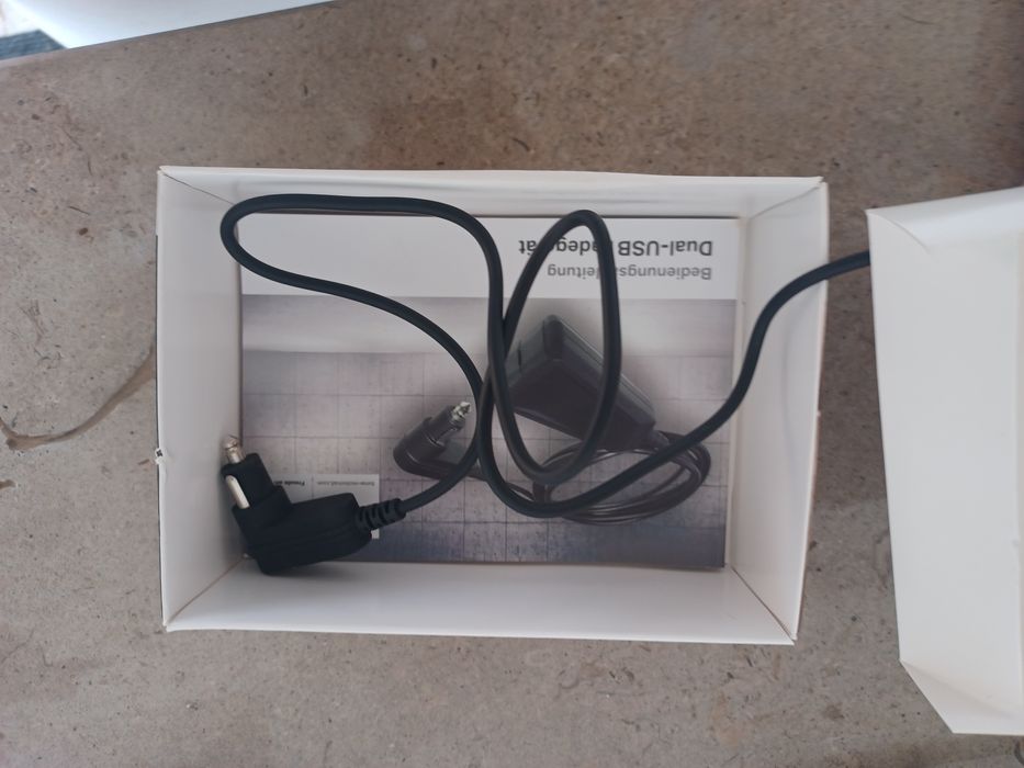 Ficha dupla USB original BMW