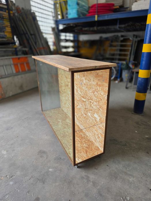 Terrário novo com 1,77x1,35x0,50 (m)