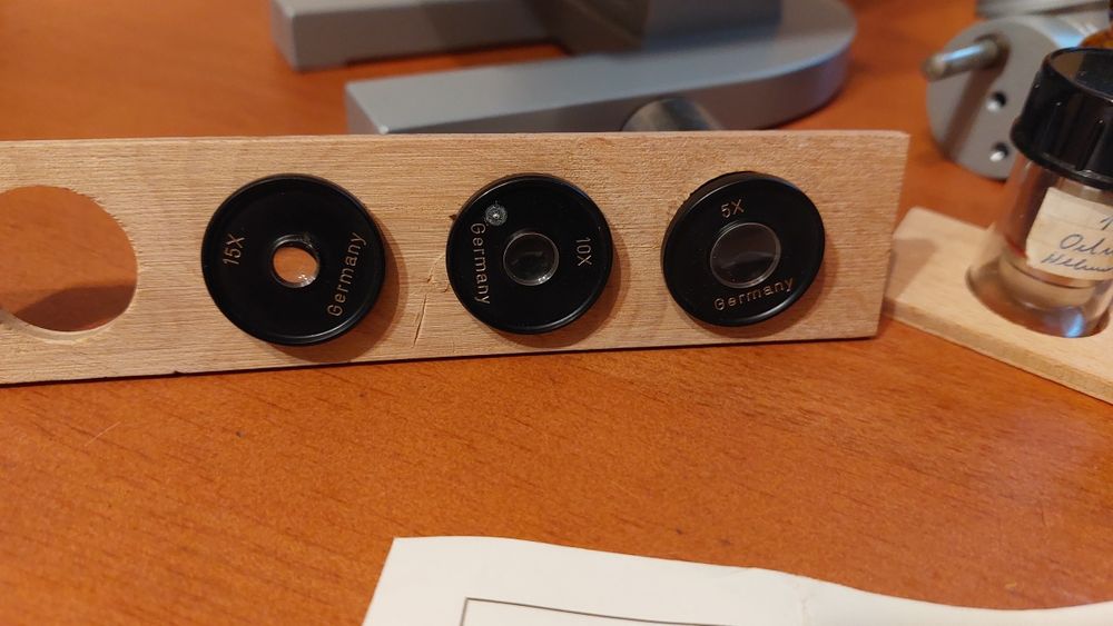 Antyczny mikroskop, zabytkowy stan idealny