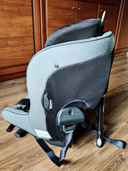 Fotelik samochodowy Axkid Minikid 2.0