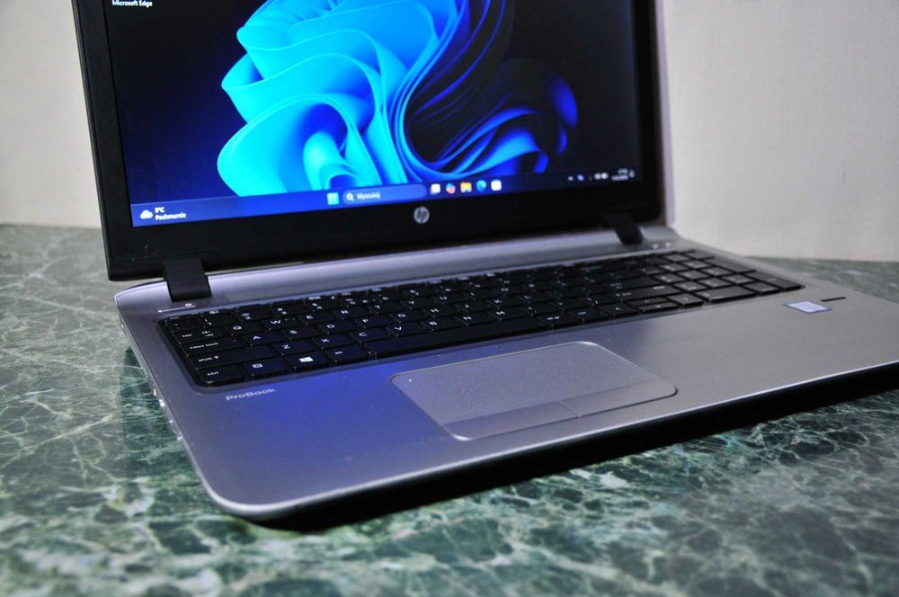 Szybki Laptop Core i3 HP SSD GTA V Roblox