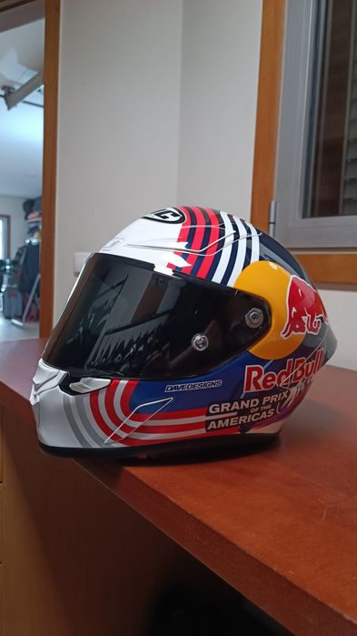 Alpinestars R10, hjc Rpha 1, Scorpion