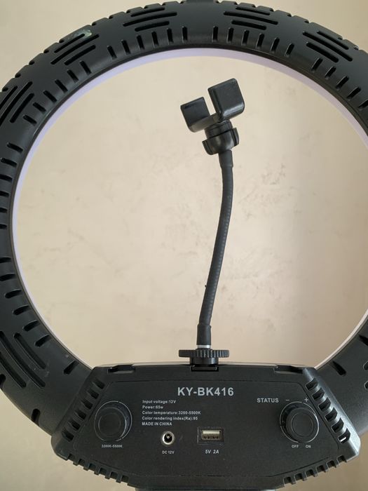 Кільцева Led лампа з тримачем і штативом