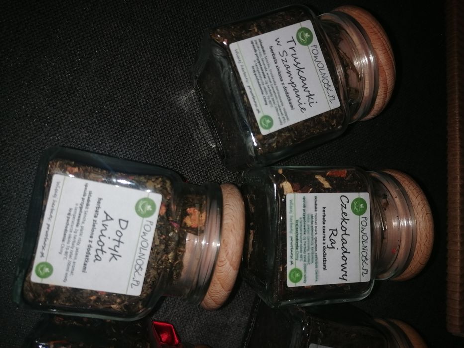 Zestaw herbat w słoiczkach