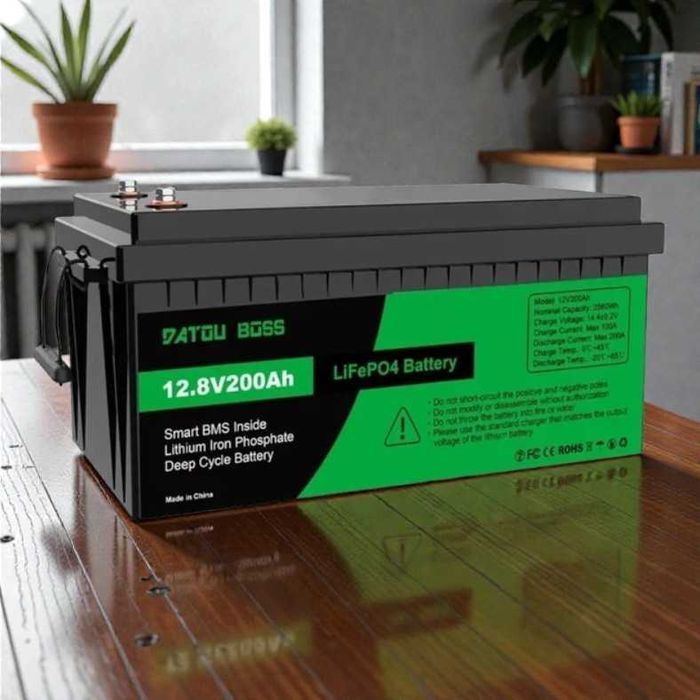 Акумуляторна батарея літійзалізо-фосфатна LiFePO4 DATOU BOSS BMS 200Ah