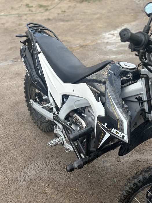 Продам Лонсін 300