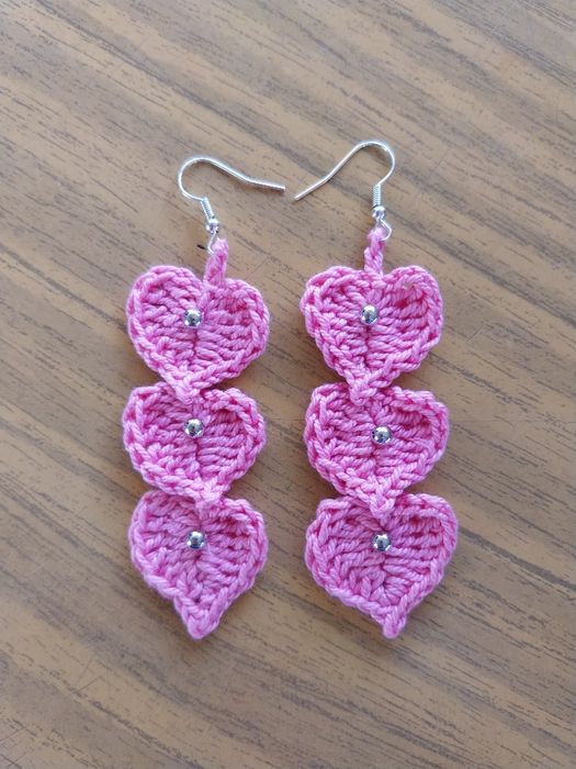 Peças em crochet feitas á mão