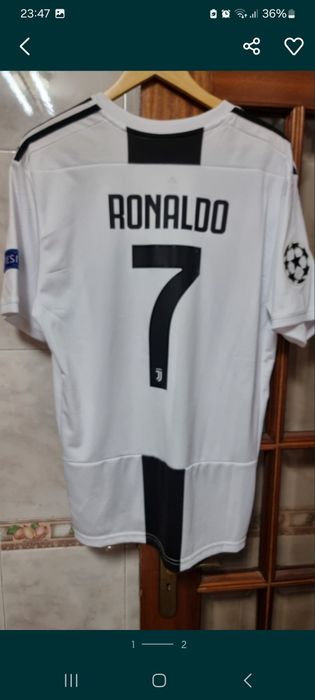 Camisola do  juventus  de cristiano ronaldo.