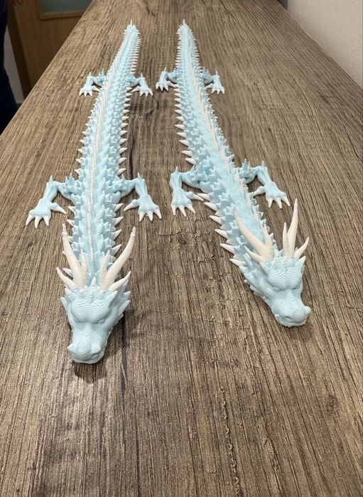 2 Dragões imprimidos em 3D