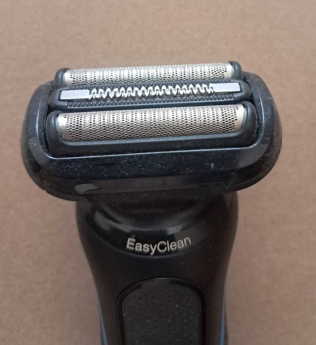 Máquinas de Barbear e de Aparar Barba/Cabelo