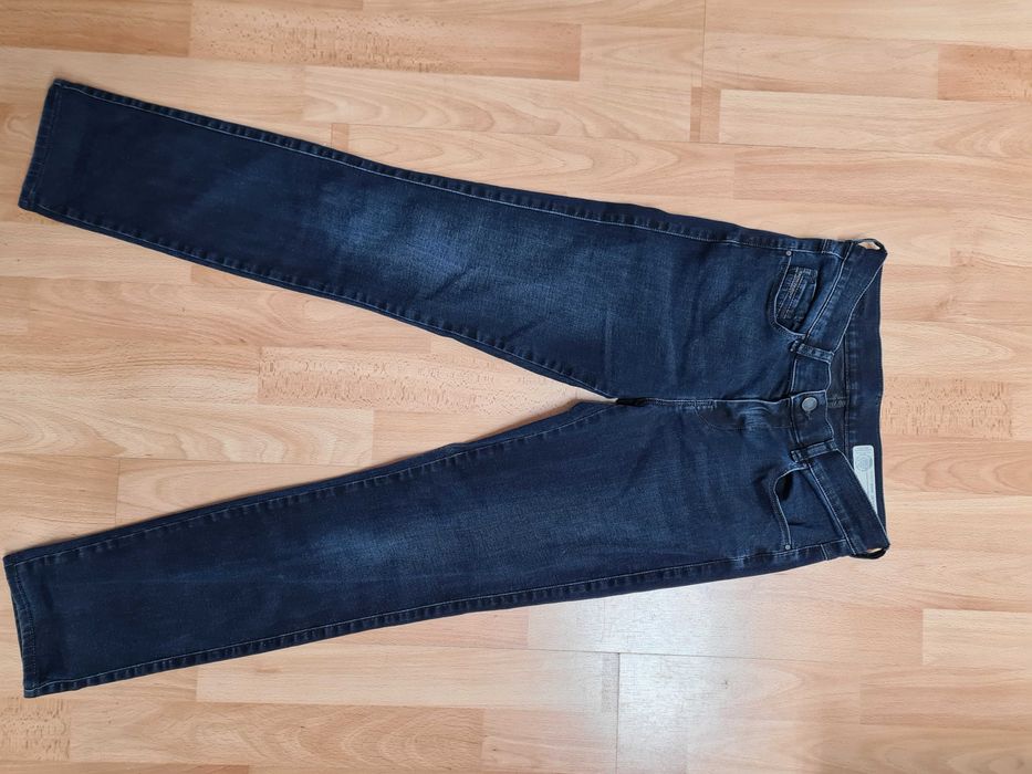 Spodnie jeansy diesel  w25 L32 jeansowe levis stan dzinsy dzinsowe