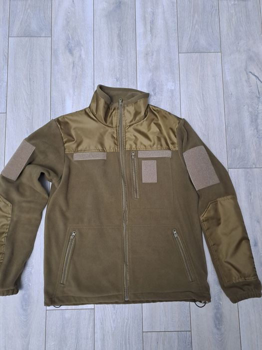 Продам фліски нові 50 розмір