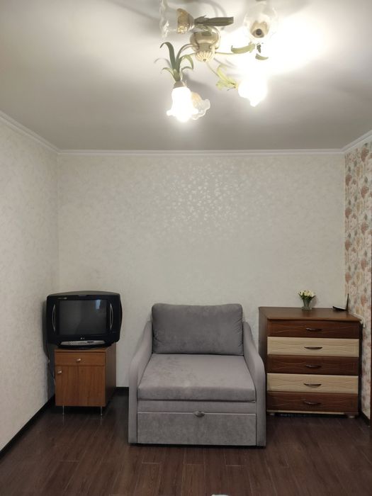 Погодинно, подобово. Квартира біля Ж/Д вокзалу. Вулиця Жилянська 76.